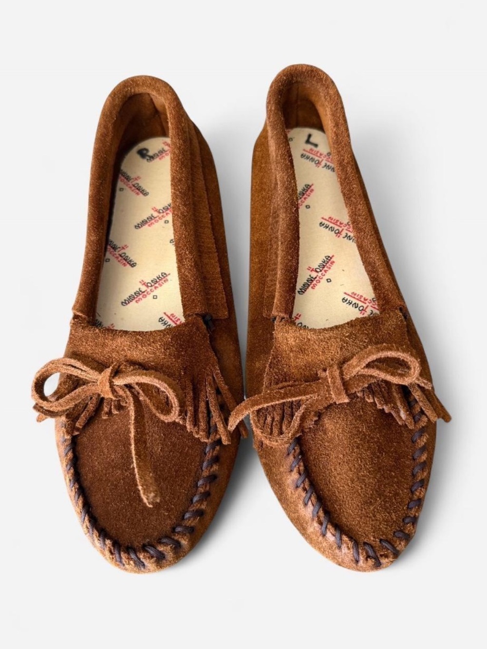 Minnetonka Women’s Brown Suede Fringe Soft Sole Moccasin Loafers, US Size 8